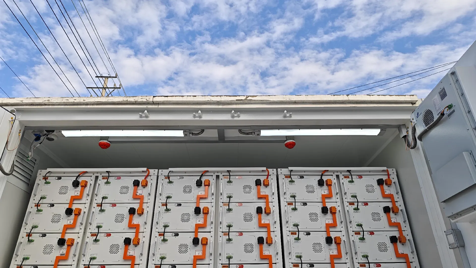 Peak-Valley Arbitrage Energy Storage System at Yuesilian Plant, Gaoyou Economic Development Zone, Ji(图4)